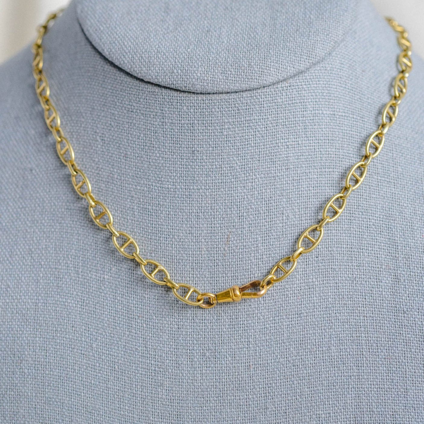 Exceptional 18k Anchor Link Watch Chain 16”