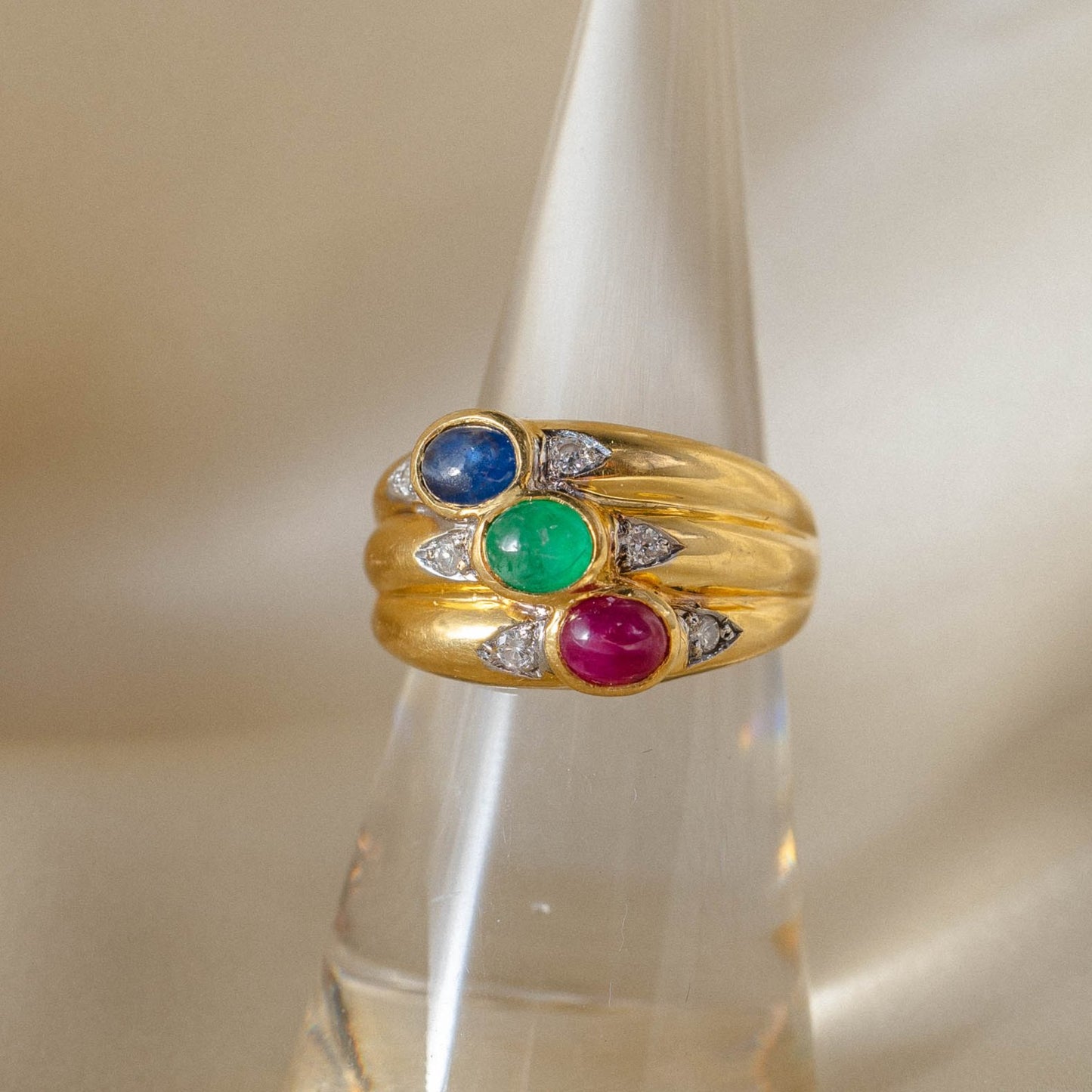 Stunning Bezel Set Sapphire Emerald Ruby 18k ring Finger size 6