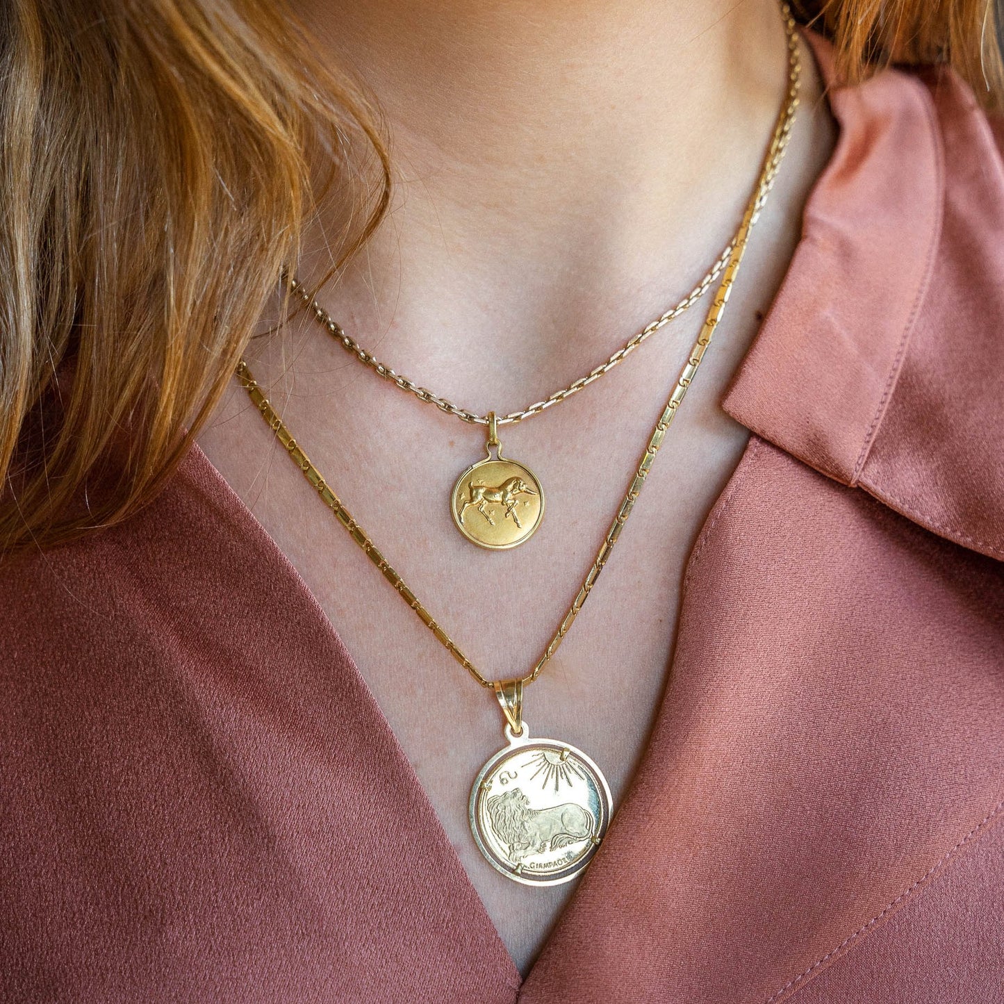 Italian Large Vintage 70's 18k Authentic UnoAerre Leo Zodiac by Giampaoli