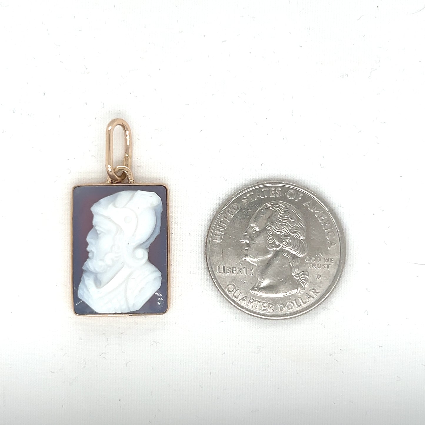 Banded Agate Roman Soldier Cameo Pendant in 9k
