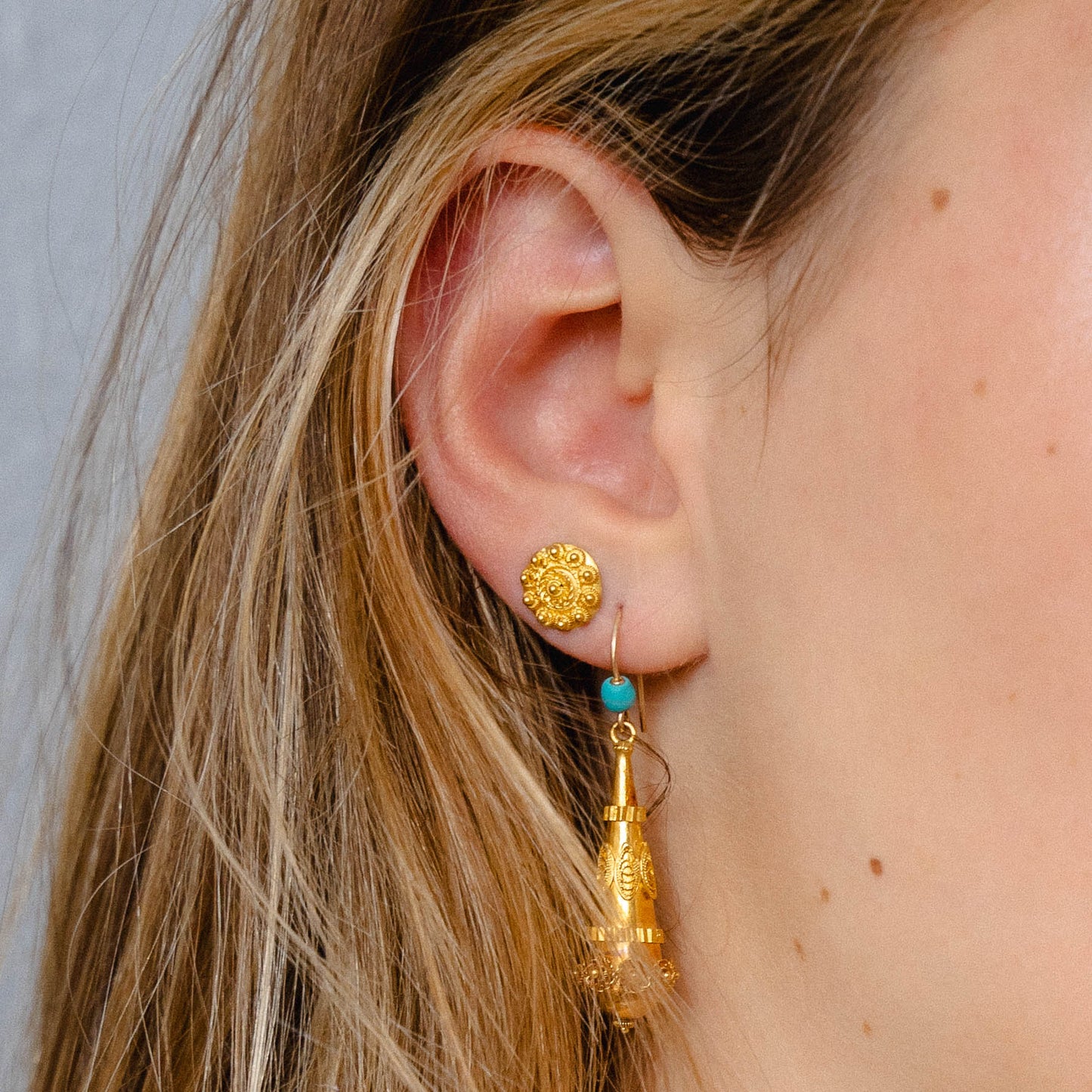 "A Turquoise Touch" 18k Torpedo Earrings with Turquoise Accent