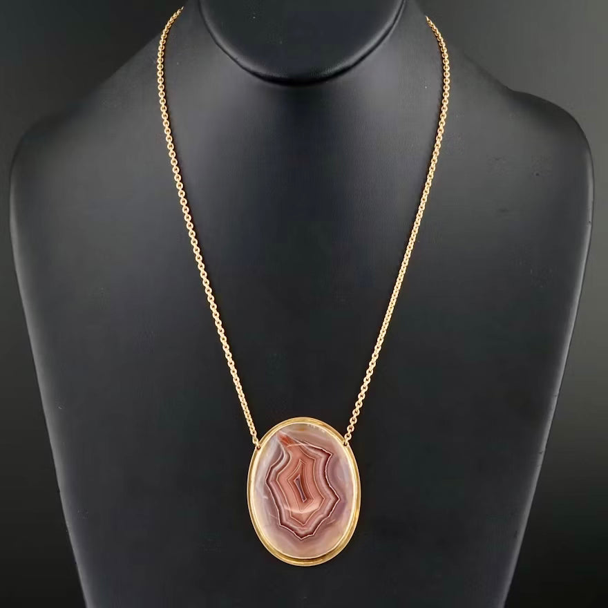 Striking Italian 18k Gold and Agate Necklace