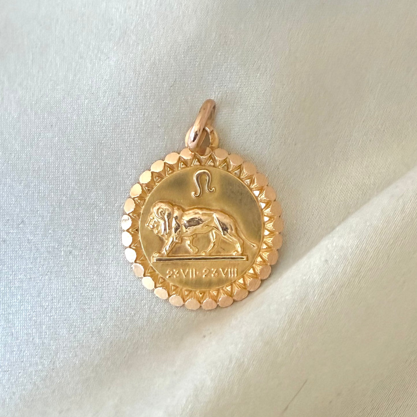 Vintage French 18K Leo Pendant by Perroud