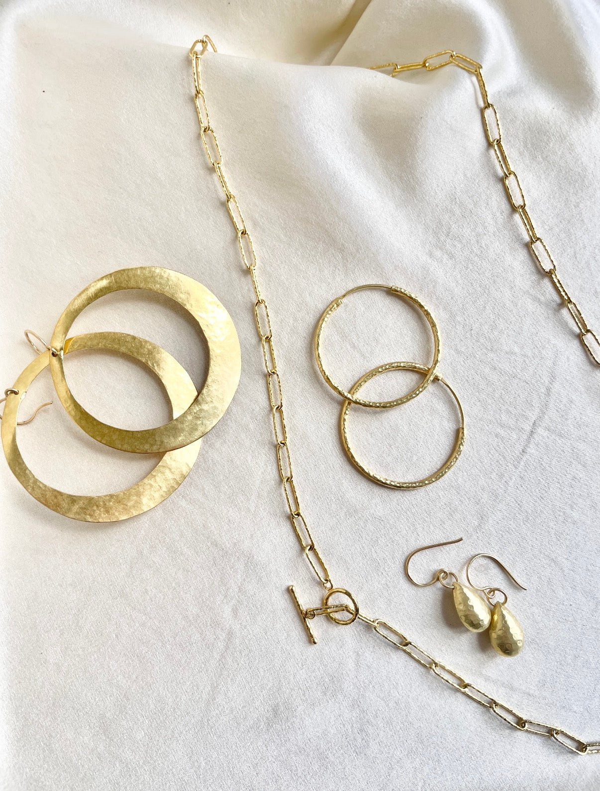 Classic Circular Hammered Hoops