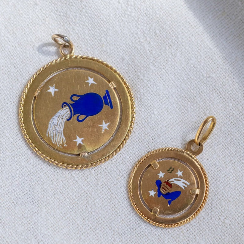 Elegant 18K Yellow Gold Enamel Large Aquarius Zodiac Medallion