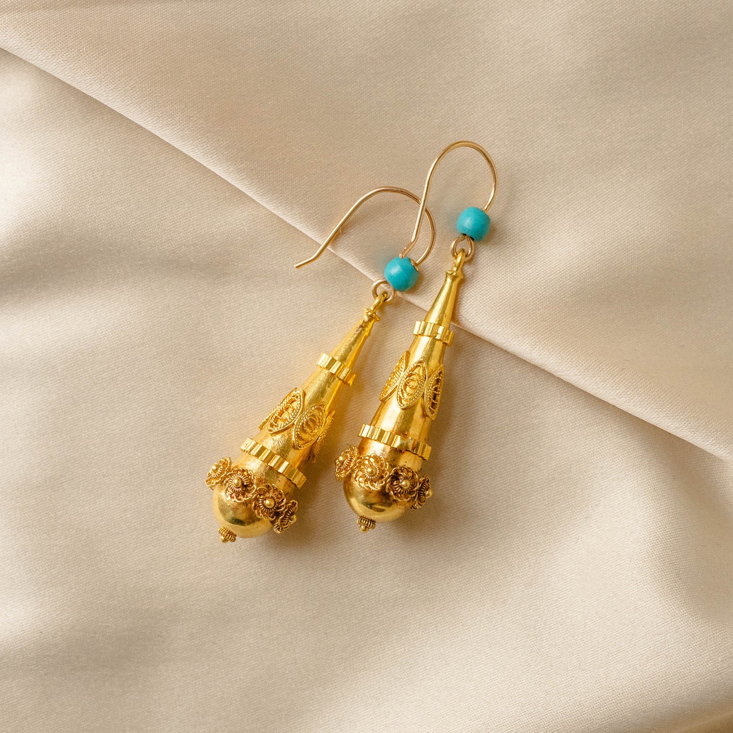 "A Turquoise Touch" 18k Torpedo Earrings with Turquoise Accent