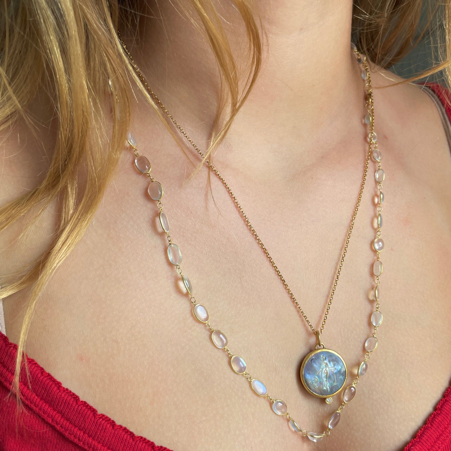 Oval Moonstone Infinity Chain in 18K