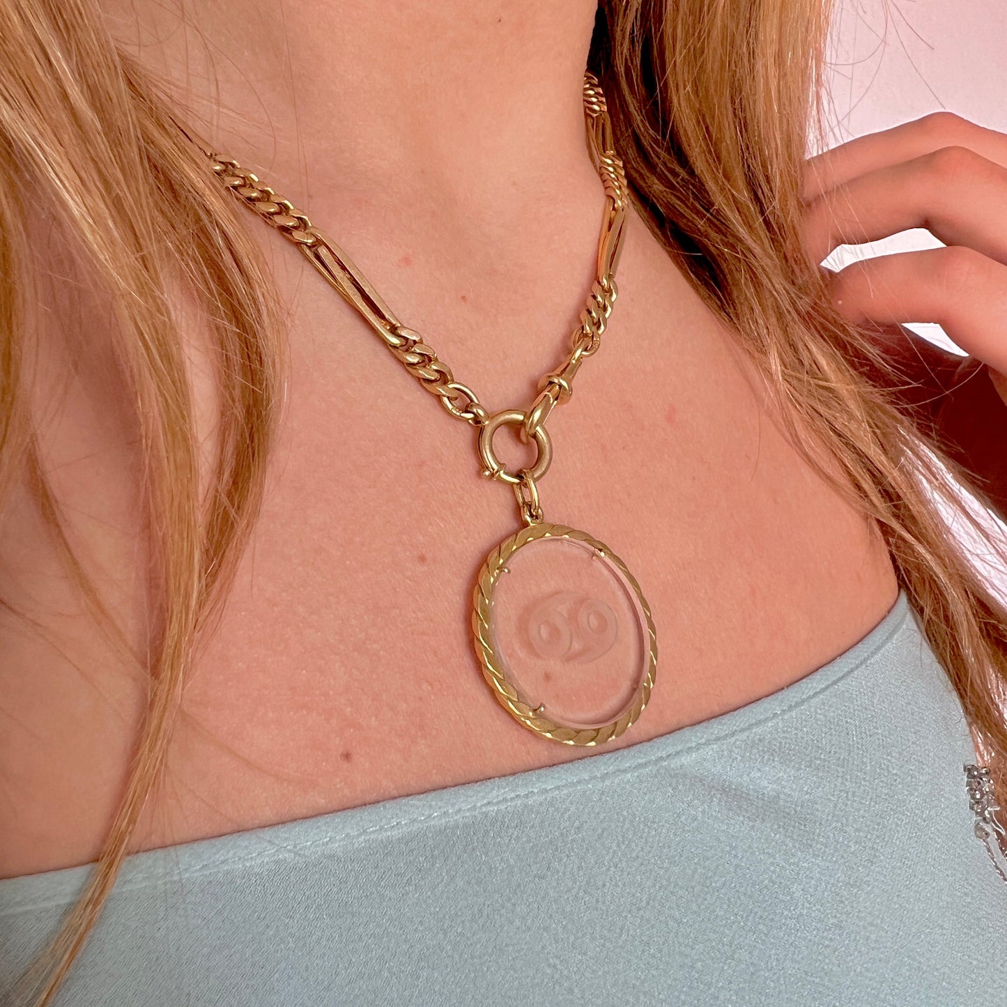 Yin Yang 18K Gold Rock Crystal Pendant