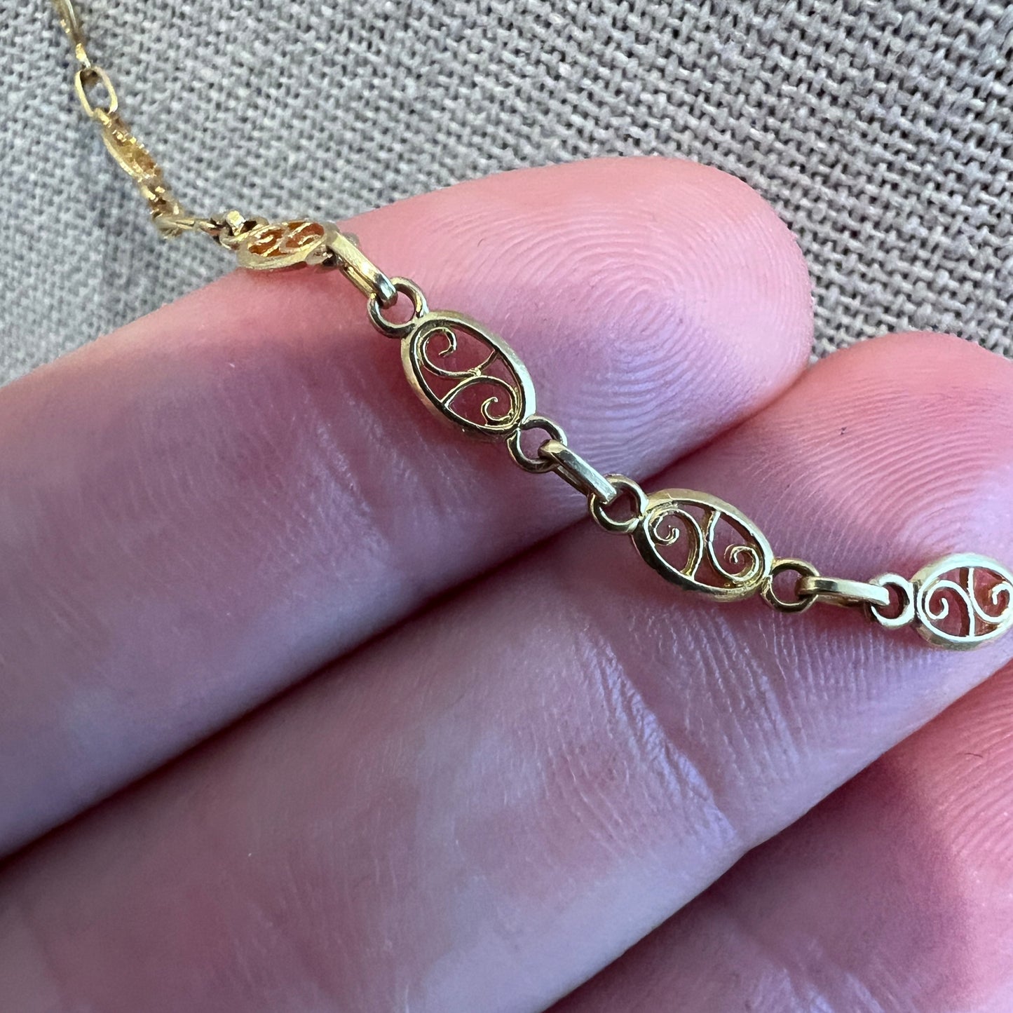 Vintage French 18K Gold Filigree Link Chain – 17"