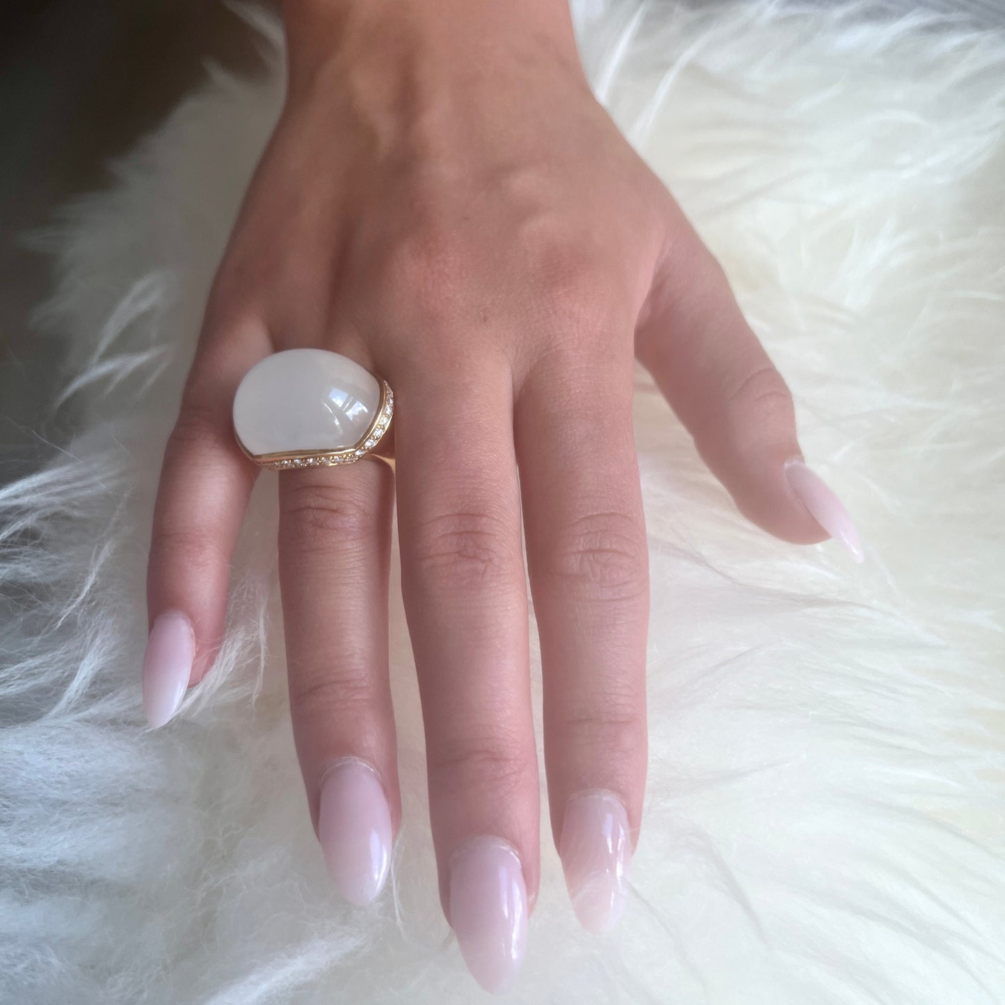 18K Chalcedony Cabochon Statement Diamond Ring