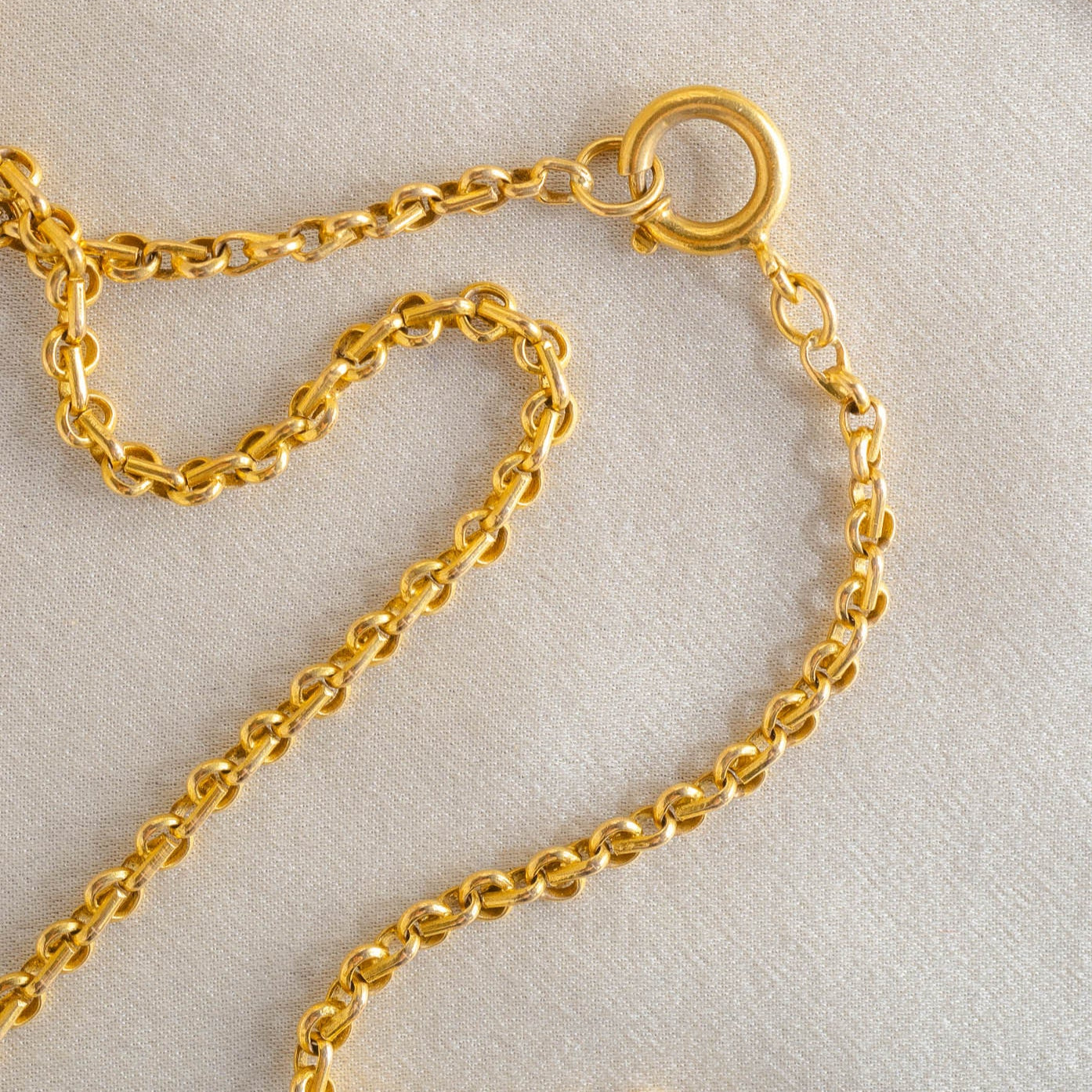 Stunning Solid Link 27" Rolo Chain in 18 Karat Yellow Gold