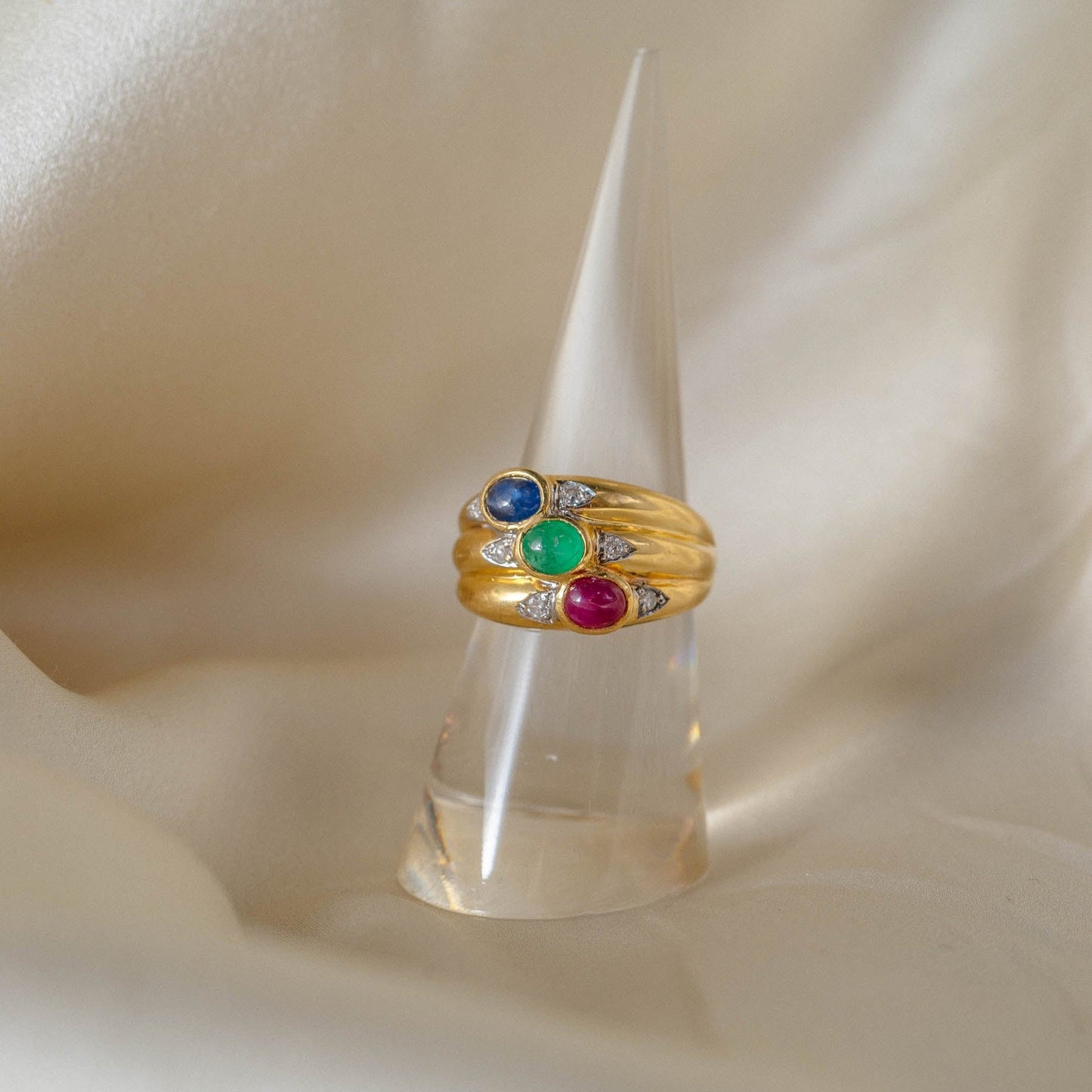 Stunning Bezel Set Sapphire Emerald Ruby 18k ring Finger size 6