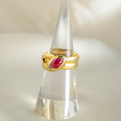 18k Ruby Snake Ring With Diamond Eyes