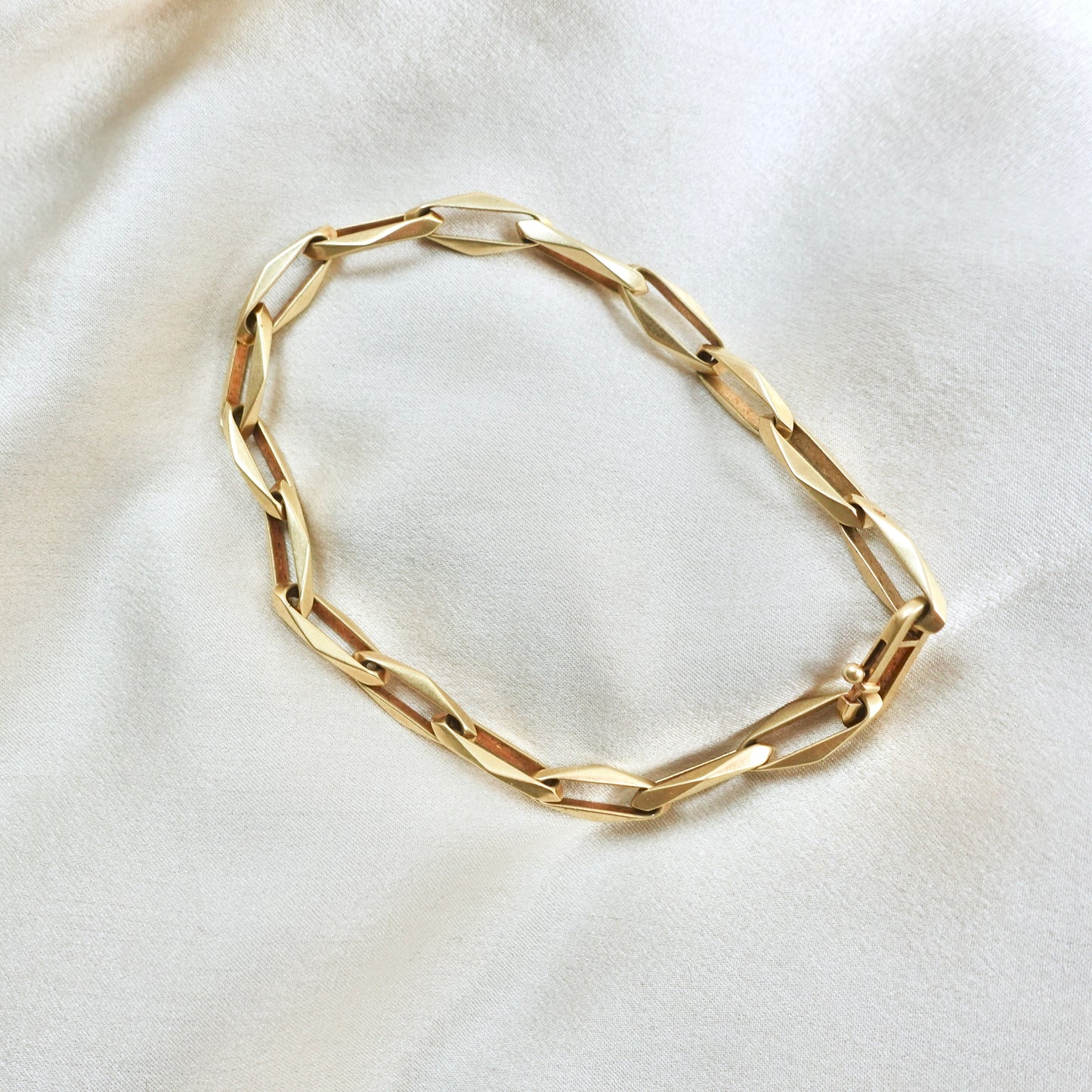 Dutch 14k Beveled Biker Link Bracelet