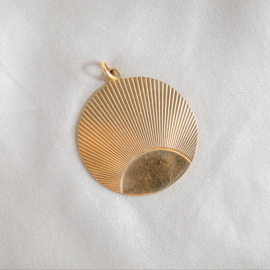 14k Round Sunburst Medallion Pendant