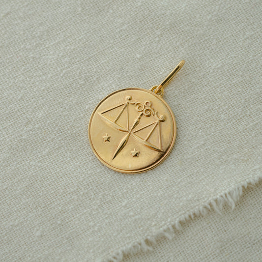 60’s Libra Charm Pendant in 18k Gold