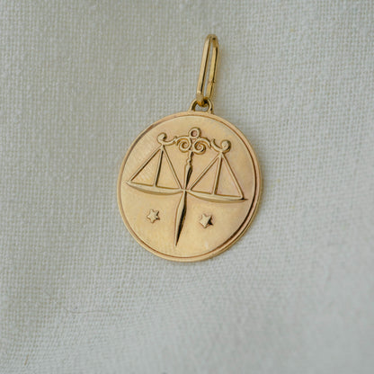 60’s Libra Charm Pendant in 18k Gold