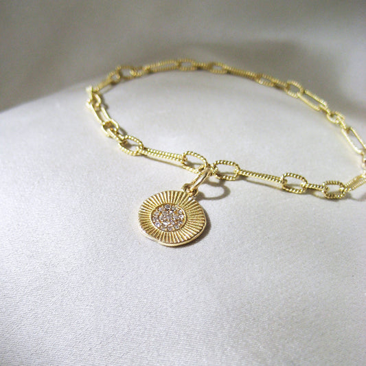 Lilypad Diamond Bracelet in 18K