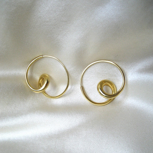 Michel Good Large Single Loop Earrings in 18K Gold