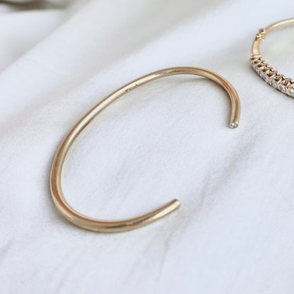 18K Yellow Gold Secret Diamond Cuff Bracelet