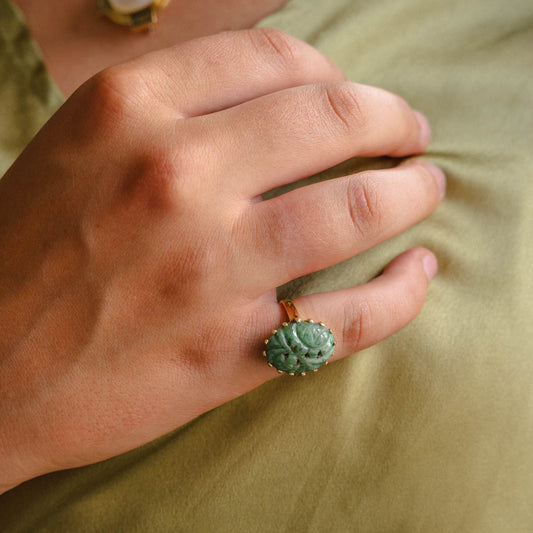 Vintage 14k Carved Jade Ring