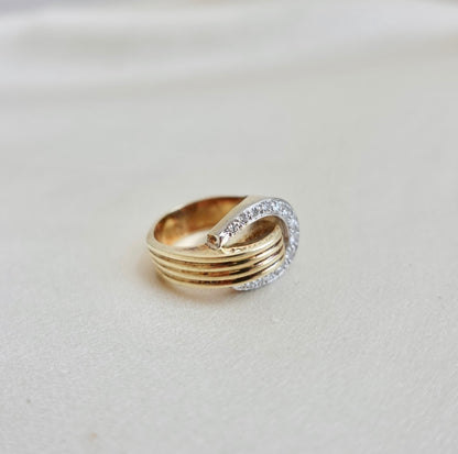 Lucky Diamond Horseshoe Ring