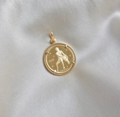 Rare Italian Aquarius 18K Zodiac Pendant
