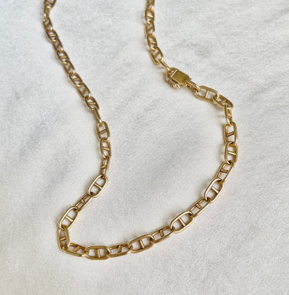 18K Cartier Exquisite Rounded Mariner in 18” Length