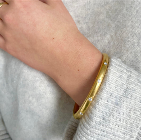 18K Gold Diamond Bangle Bracelet