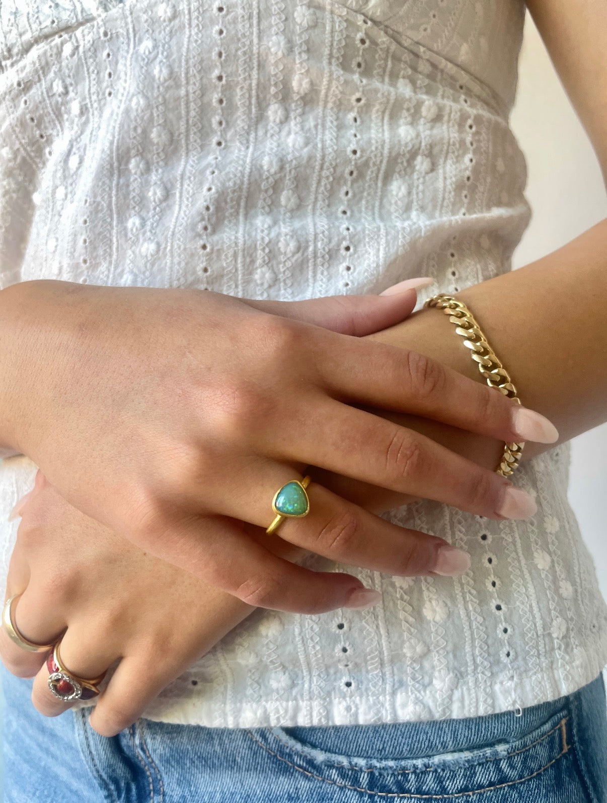 22K Gold Triangular Opal Ring – Satin Finish, Size 5.5

 