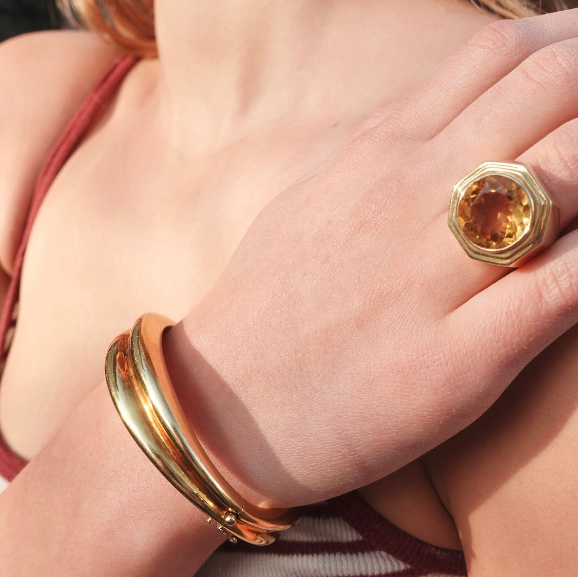 Mid-Century Tiffany & Co. Italian 18K Gold Hinged Bangle