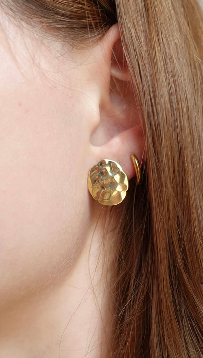 Lilypads: 18K Hammered High Polished Studs