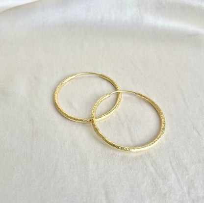 Classic Circular Hammered Hoops