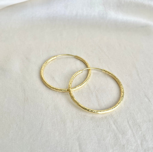Classic Circular Hammered Hoops