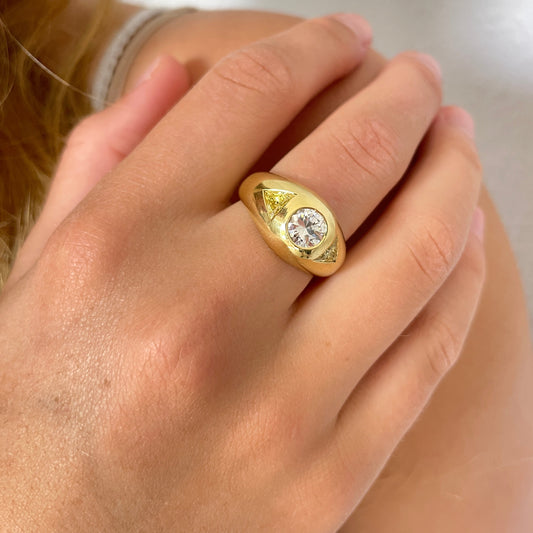 Incredible Cartier Diamond Ring with CanaryTrillion Sides