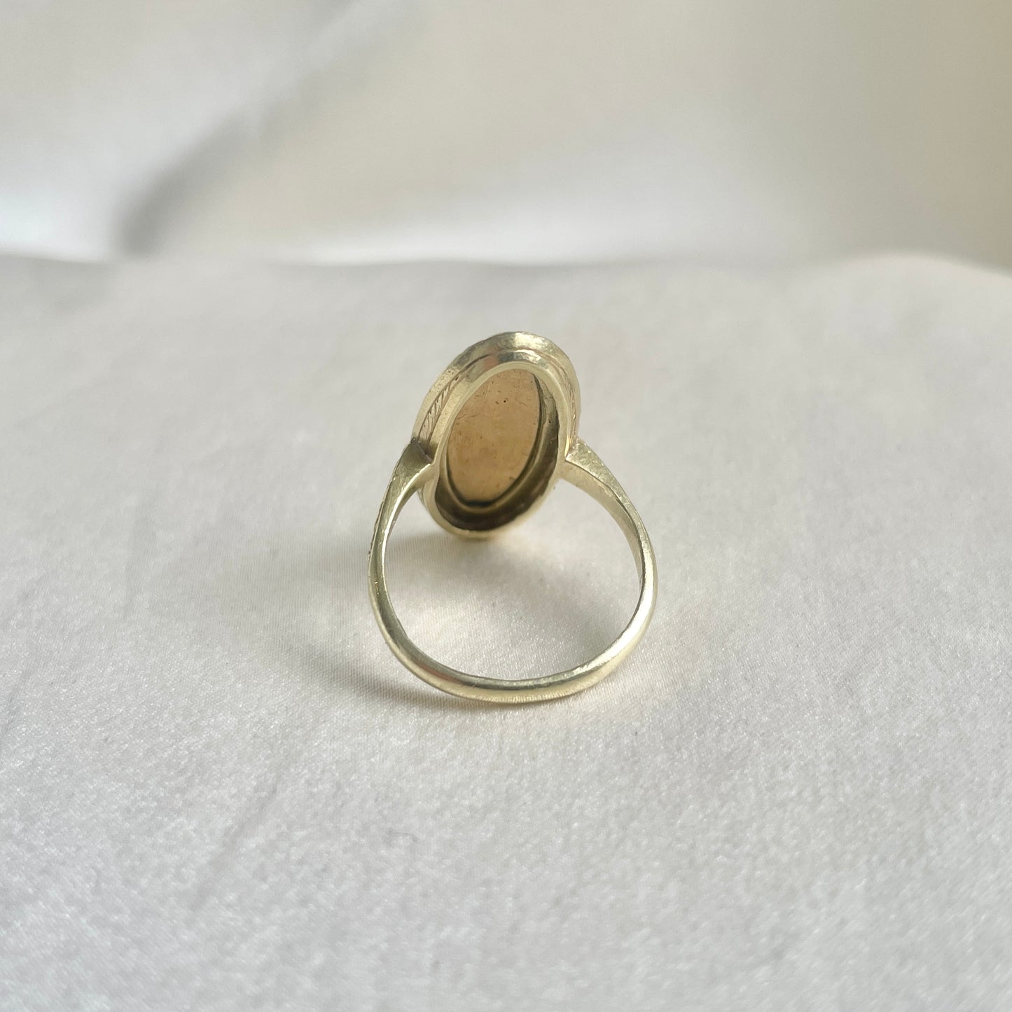 Antique 22K Gold Hand-Painted Porcelain Figure Ring, Napoleonic Era