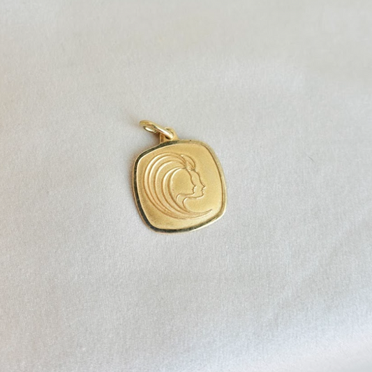 70’s 18K Gemini Zodiac Pendant