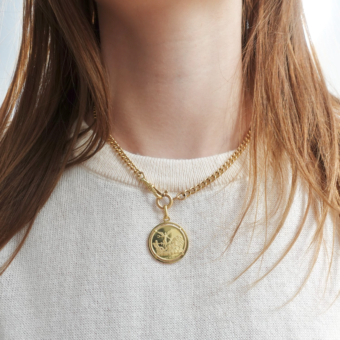 Rare 1970s Unoaerre Cancer Zodiac Medallion | Pietro Giampaoli 18K Gold Pendant