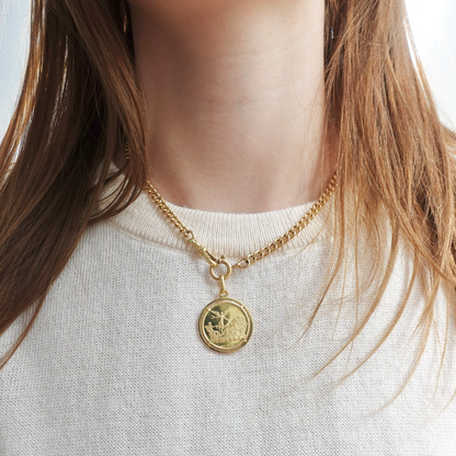 Rare 1970s Unoaerre Cancer Zodiac Medallion | Pietro Giampaoli 18K Gold Pendant